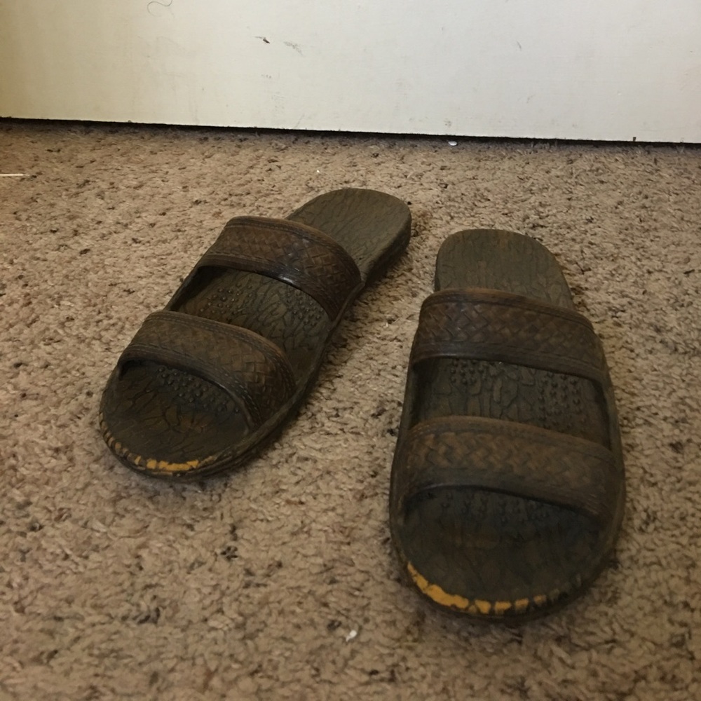Brown Slip-on sandals